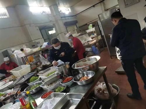 安岳縣市場監管局全力保障 兩會 期間餐飲服務及特種設備安全