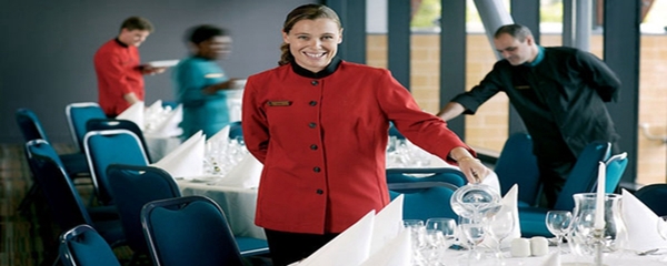 外場服務(wù)員 餐飲服務(wù)中的關(guān)鍵角色